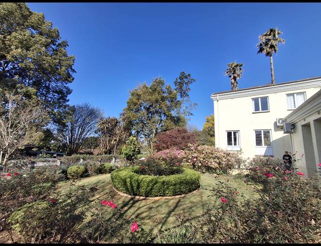 5 BEDROOM HOUSE FOR SALE IN GREENDALE